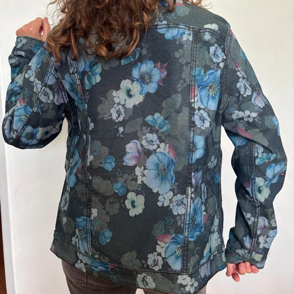 Reversible Floral Denim Jacket - Picture 6 of 10